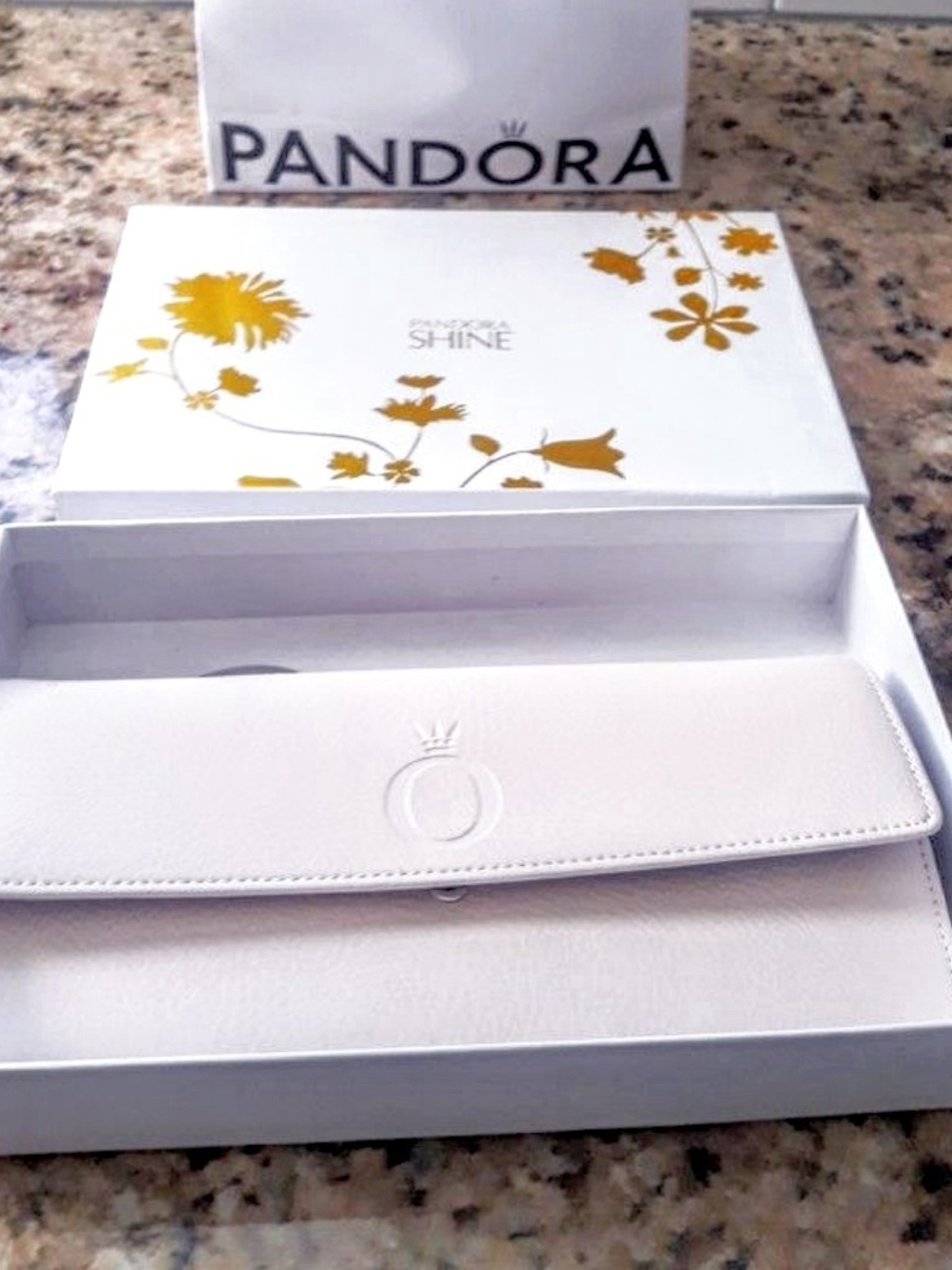 Retired Pandora White Leather Wallet Make-up Organizer and Clutch  Embossed Logo